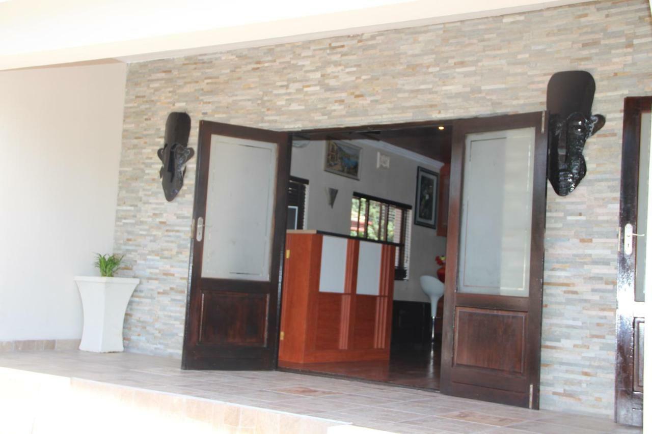 Dreams Oakdale Guest house *