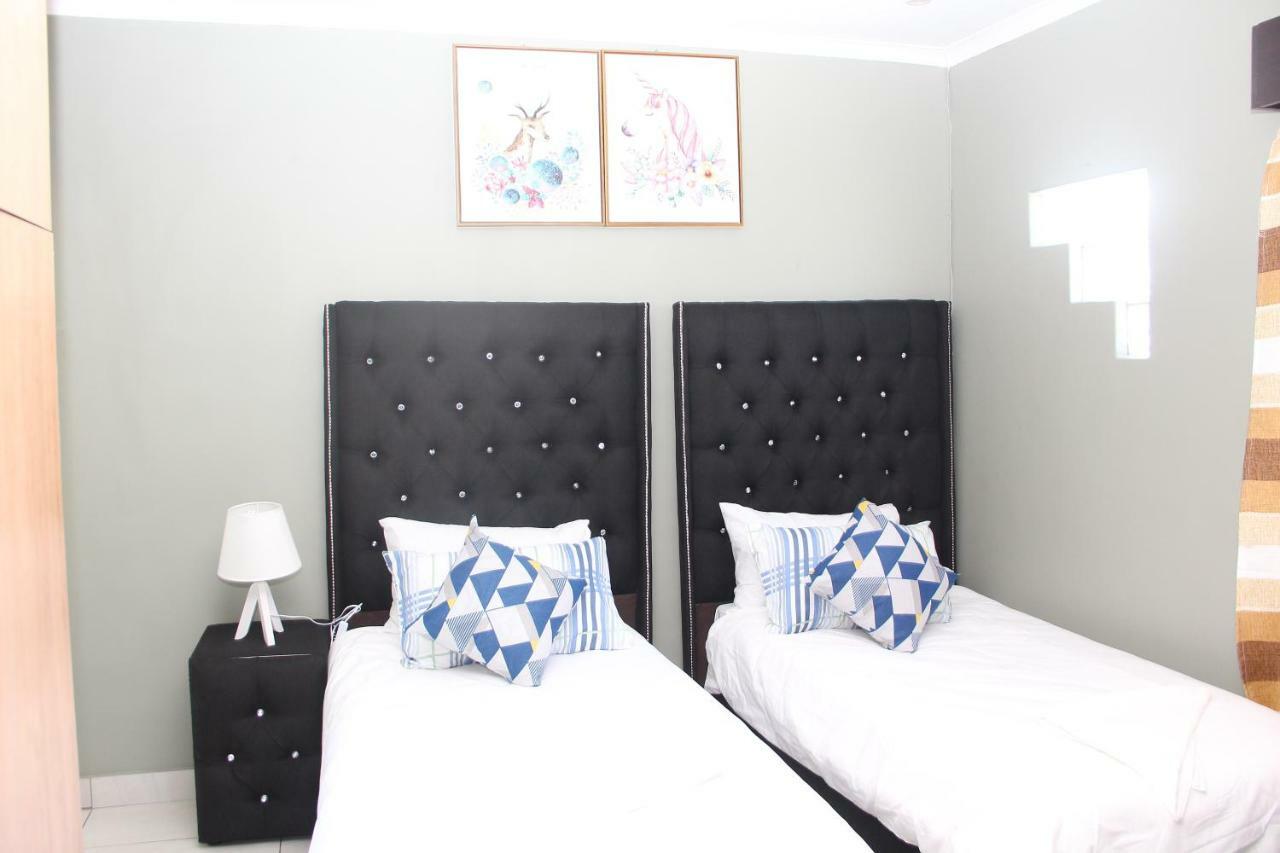 Dreams Oakdale * Cape Town